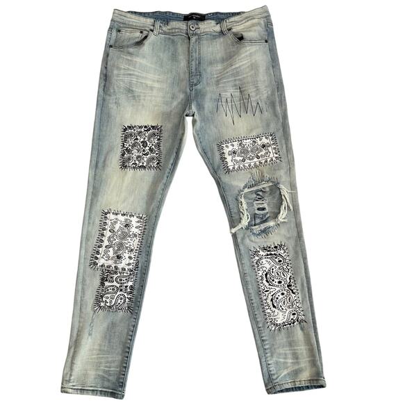 SERENEDE Other - SERENEDE Bandana Patch Distressed Jeans Men’s 42 Tapered Light Wash Streetwear